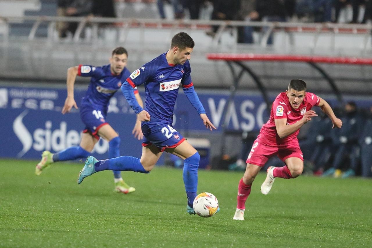 SD Amorebieta 1-3 CD Leganés: Los azules caen en Lezama más de tres meses  después - SD Amorebieta