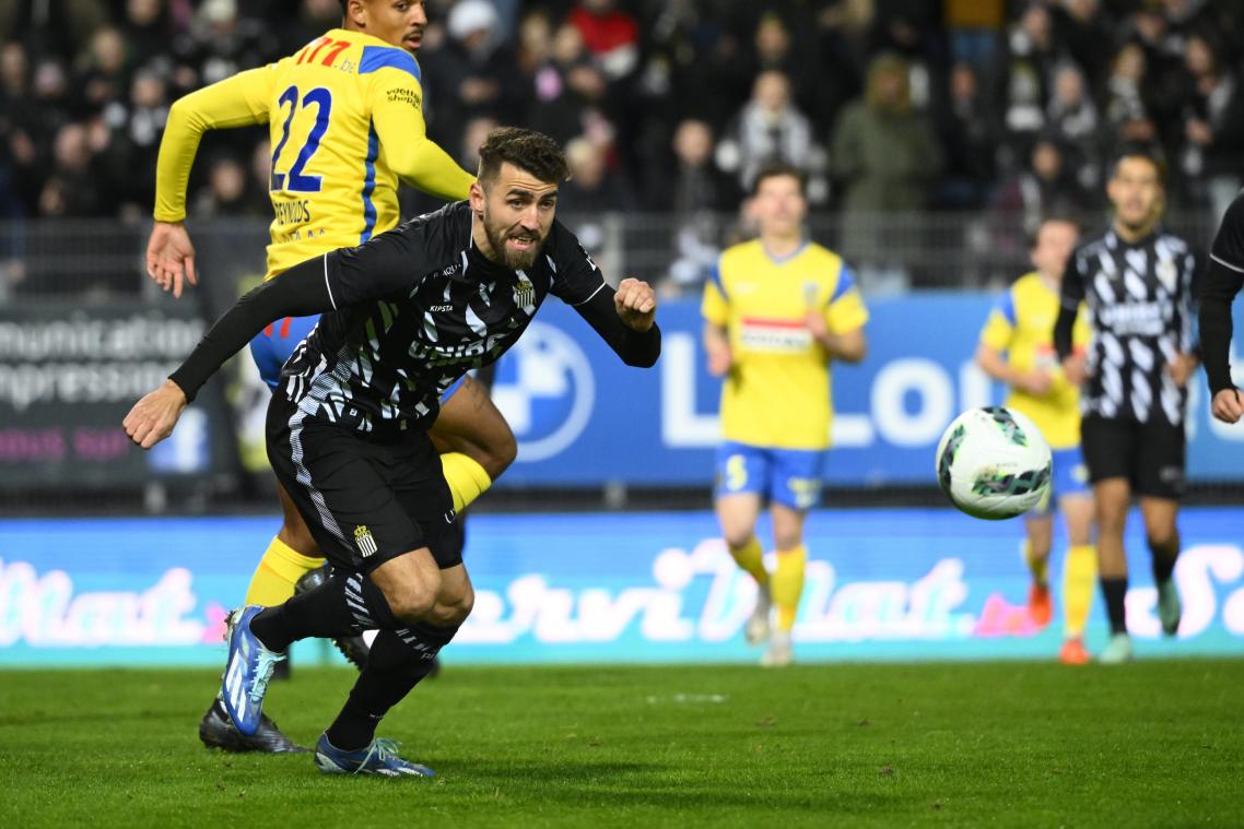 SC Charleroi – Westerlo : les Carolos donnent le rythme en se créant deux  belles occasions en ce début de match (direct, 0-0)
