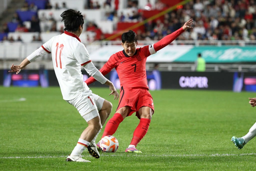 Thấy gì sau trận đấu giữa ĐT Việt Nam 0-6 Hàn Quốc?