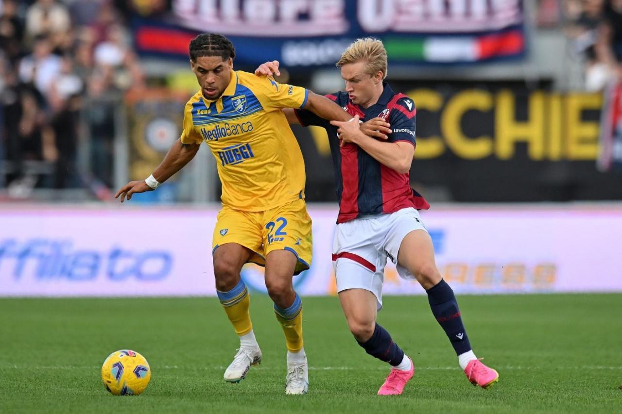 Frosinone vs Bologna, 17h30 ngày 07/04