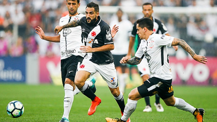 Paranaense vs Corinthians, 2h ngày 24/6