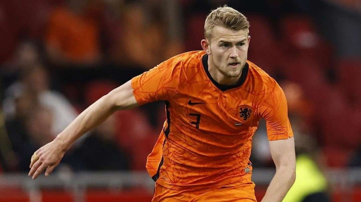 Foto Manchester United Makin Dekat dengan Matthijs de Ligt | Halaman 2