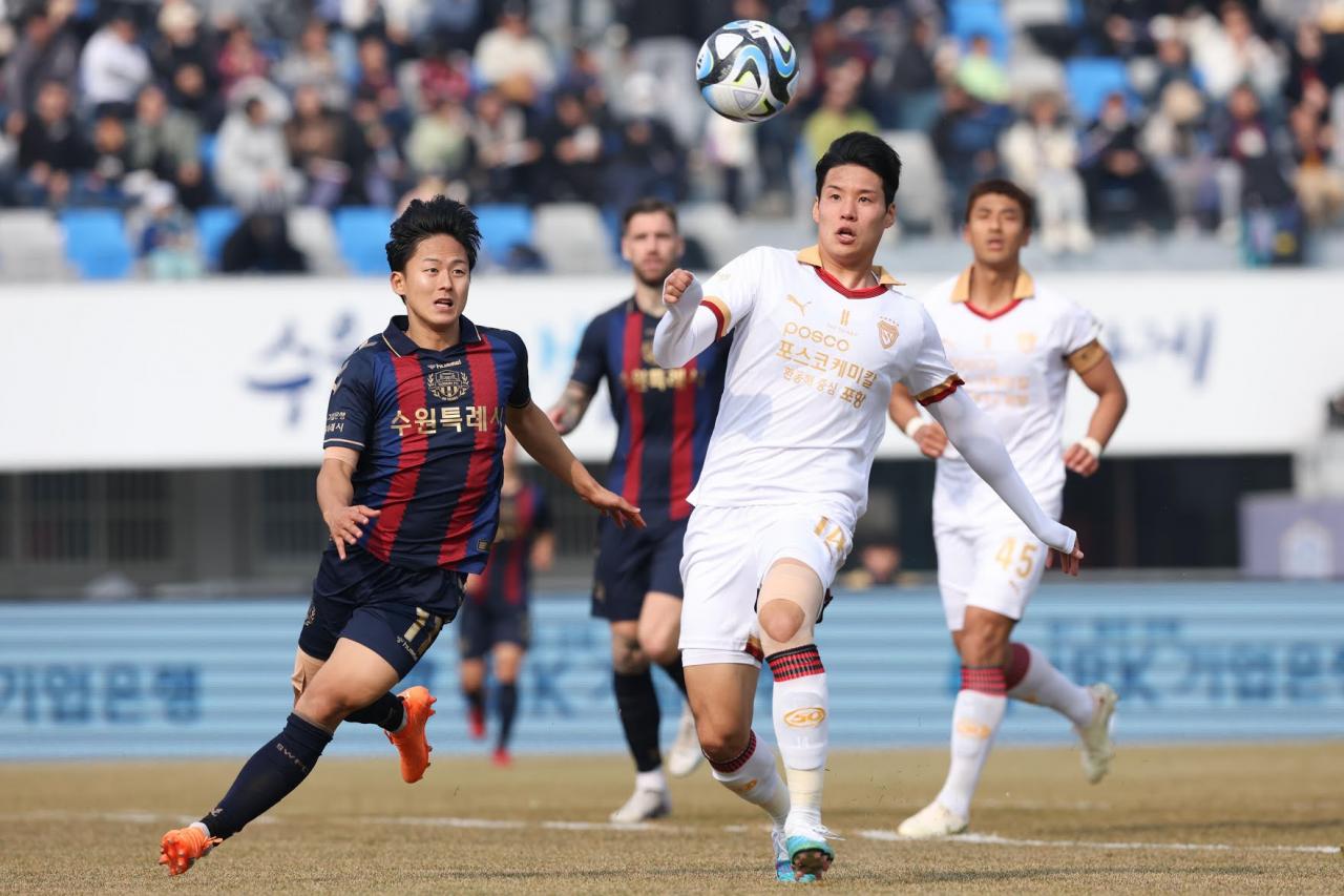 Pohang vs Suwon FC, 17h30 ngày 18/10