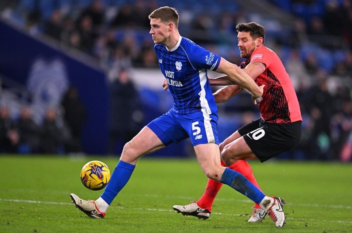 Luton vs Cardiff, 03h00 ngày 07/11