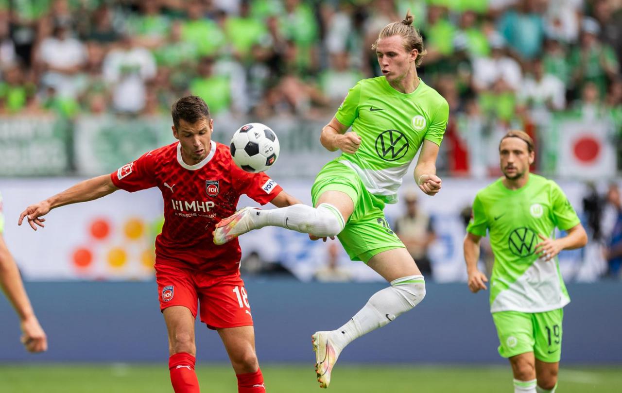 Wolfsburg - Heidenheim - 2:0. German Championship, 1st round. Match review,  statistics (Aug. 19, 2023) — dynamo.kiev.ua