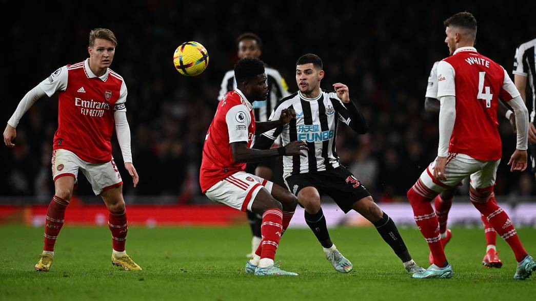 Soi kèo Newcastle vs Arsenal, nhận định bóng đá Anh (22h30, 7/5)