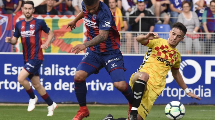 Soi kèo Huesca vs Real Oviedo, 22h ngày 09/11 (Hạng 2 Tây Ban Nha 2019/2020)