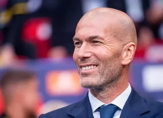 Real Madrid cân nhắc đưa Zidane trở lại