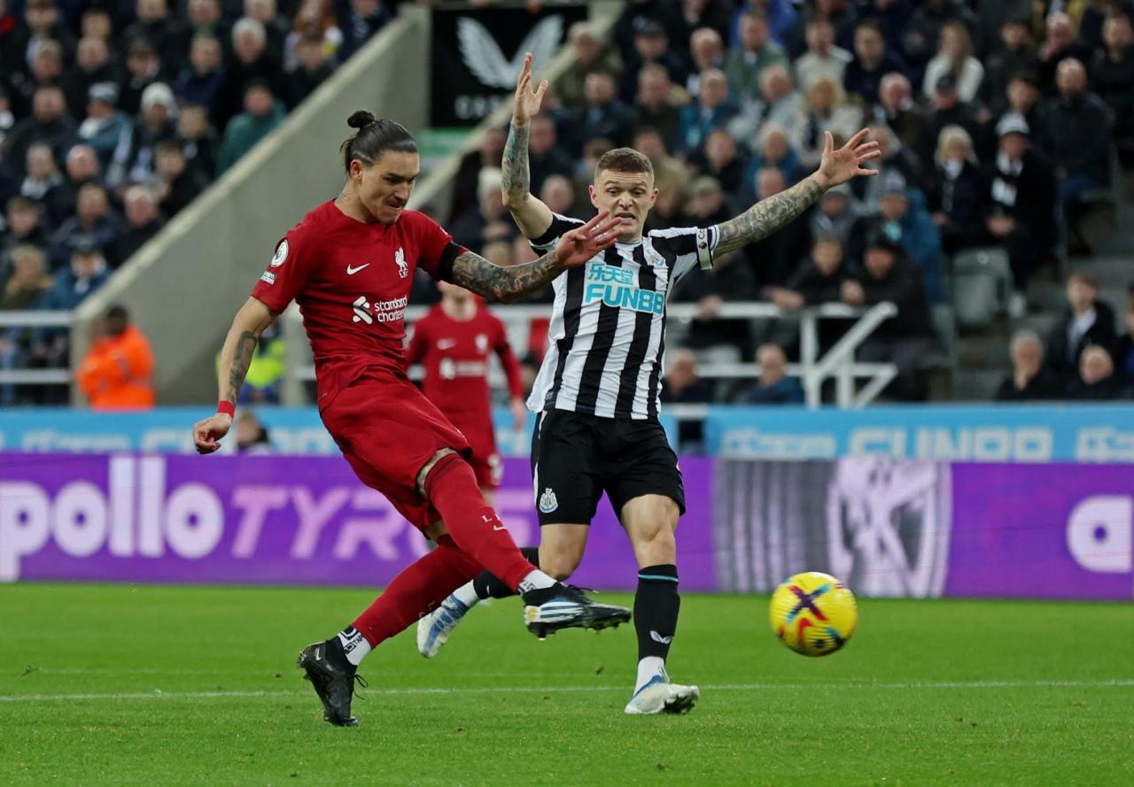 Newcastle vs Liverpool, 02h30 ngày 05/12