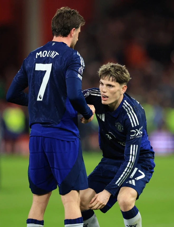 Mason Mount anh 2