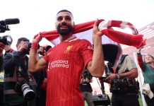 Salah đi vào lịch sử