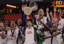 Tottenham giành danh hiệu đầu tiên sau 17 năm