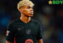 HLV Espanyol chỉ trích Yamal