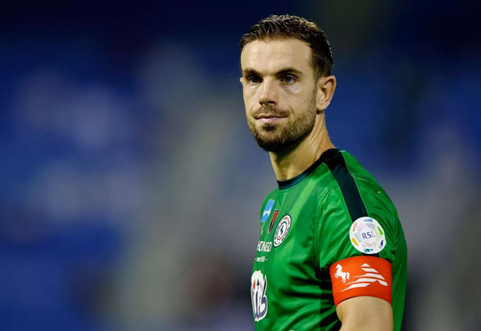 Henderson có sự nghiệp hỗn loạn sau khi chia tay Liverpool