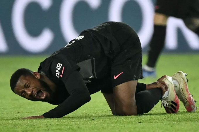 Wijnaldum sa sút thấy rõ tại PSG