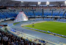 Stadio Maradona – Trái tim bóng đá của Naples Một góc khán đài SVĐ Maradona.