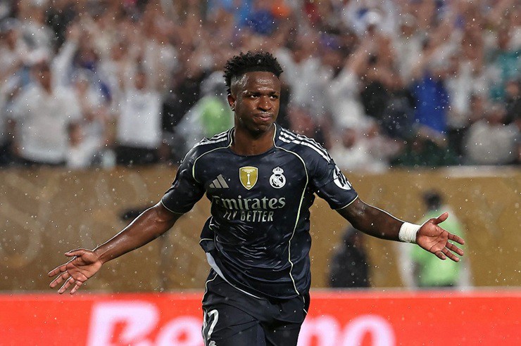 Bùng nổ Vinicius ghi 1 bàn - 1 kiến tạo cho Real Madrid, sánh ngang Gareth  Bale