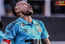 CĐV ngán ngẩm Neymar