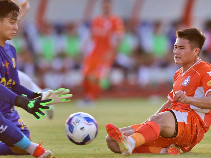 CLB Đà Nẵng đá trận play-off với Trường Tươi Bình Phước - Tuổi Trẻ Online