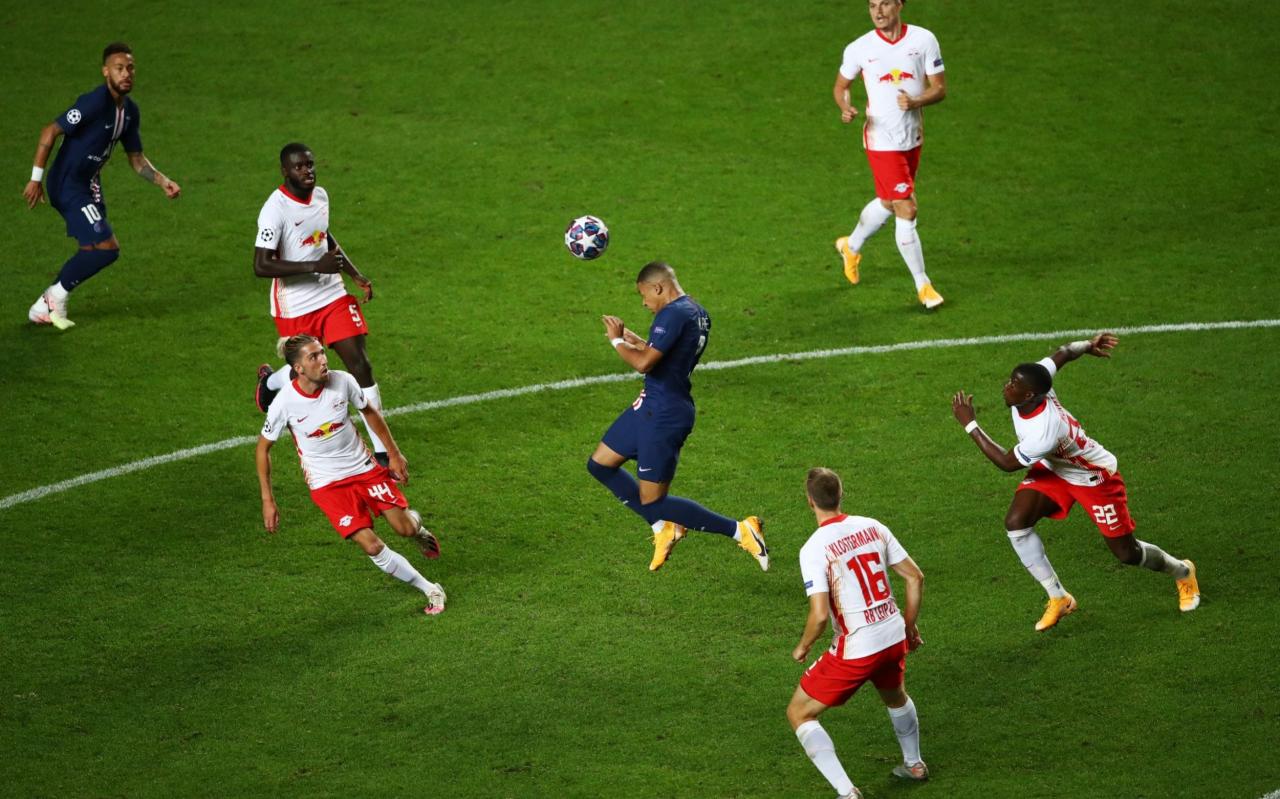 Leipzig lọt vào bán kết C1 mùa 2019-2020.