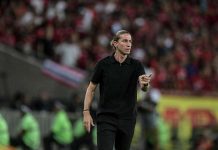 Bóng đá Brazil đã trở lại Flamengo coach Luis responds to instant Brazil rumours - TribalFootball.com