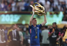 Thế giới nợ FIFA một lời xin lỗi