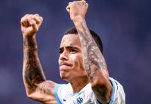 Greenwood rực sáng ở trận giao hữu tiền mùa giải