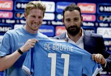 Kevin De Bruyne đã giải thích lý do chọn đội bóng Italia Kevin De Bruyne đã chính thức ra mắt Napoli