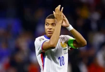 Mbappe vướng rắc rối ở quê nhà