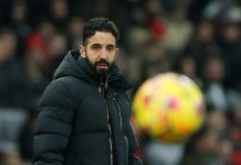 Ruben Amorim vẫn cần một “máy quét” ở khu trung tuyến