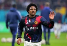 Malacia sắp rời MU