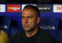 Hansi Flick bất an về khâu lực lượng