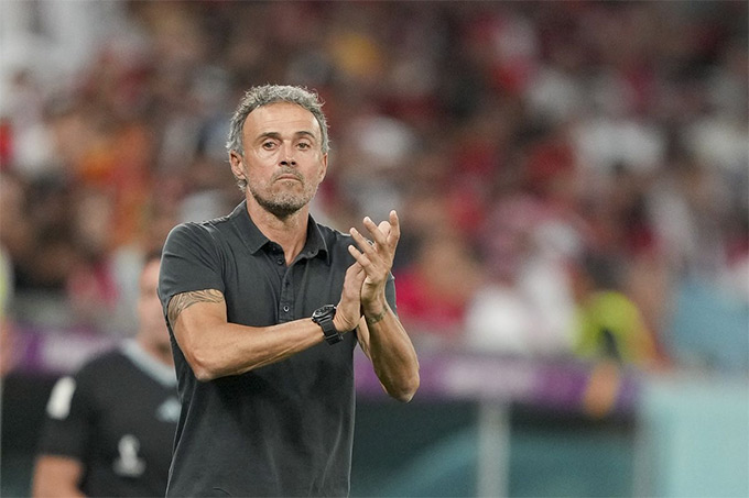 Luis Enrique tiết lộ từng được Tottenham mời chào