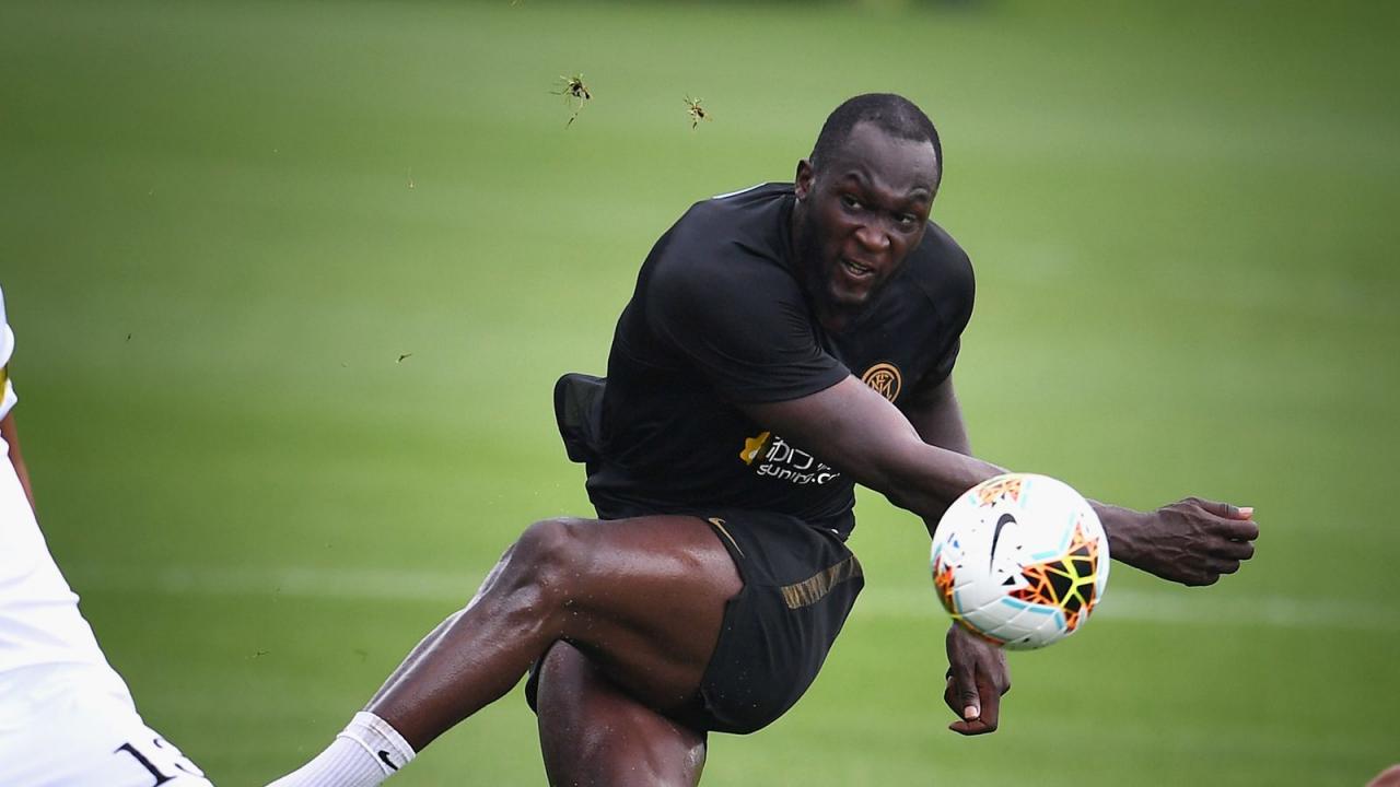 Romelu Lukaku scores four goals on Inter Milan debut | Football News | Sky  Sports