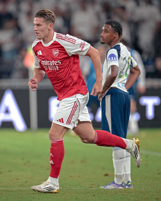 Gyokeres chính là "số 9" mà Arsenal tìm kiếm bấy lâu nay