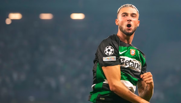 MU cạnh tranh chữ ký Zeno Debast với Arsenal.