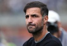 Fabregas làm khá tốt ở vai trò HLV Fabregas làm khá tốt ở vai trò HLV.