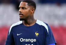 Mike Maignan sẽ bổ sung sức mạnh cho khung gỗ Chelsea Mike Maignan sẽ bổ sung sức mạnh cho khung gỗ Chelsea.