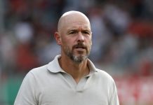 Erik ten Hag rời Leverkusen, nhận khoản đền bù hơn 8 triệu bảng