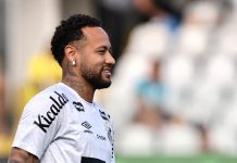 Neymar trước thông tin hưởng thừa kế 1 tỷ USD