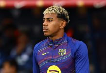 Yamal góp công giúp Barcelona thắng Sociedad