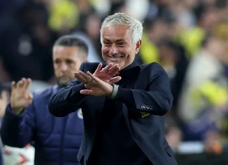 Mourinho và Benfica đang thăng hoa