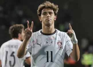 Joao Felix liên tục bùng nổ