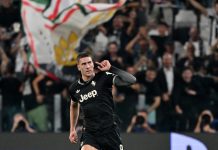 Động thái đáp trả của Vlahovic