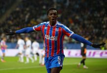 Crystal Palace làm nên lịch sử
