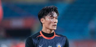 Bùi Tiến Dũng chấn thương nặng, phải rời sân bằng cáng