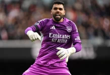 David Raya đang là điểm tựa của Arsenal