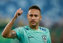Neymar có thể ở lại Santos