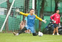 HLV Kim Sang-sik đề xuất nhập tịch thủ môn Patrik Lê Giang