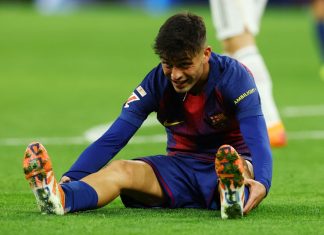 Pedri dính chấn thương nặng